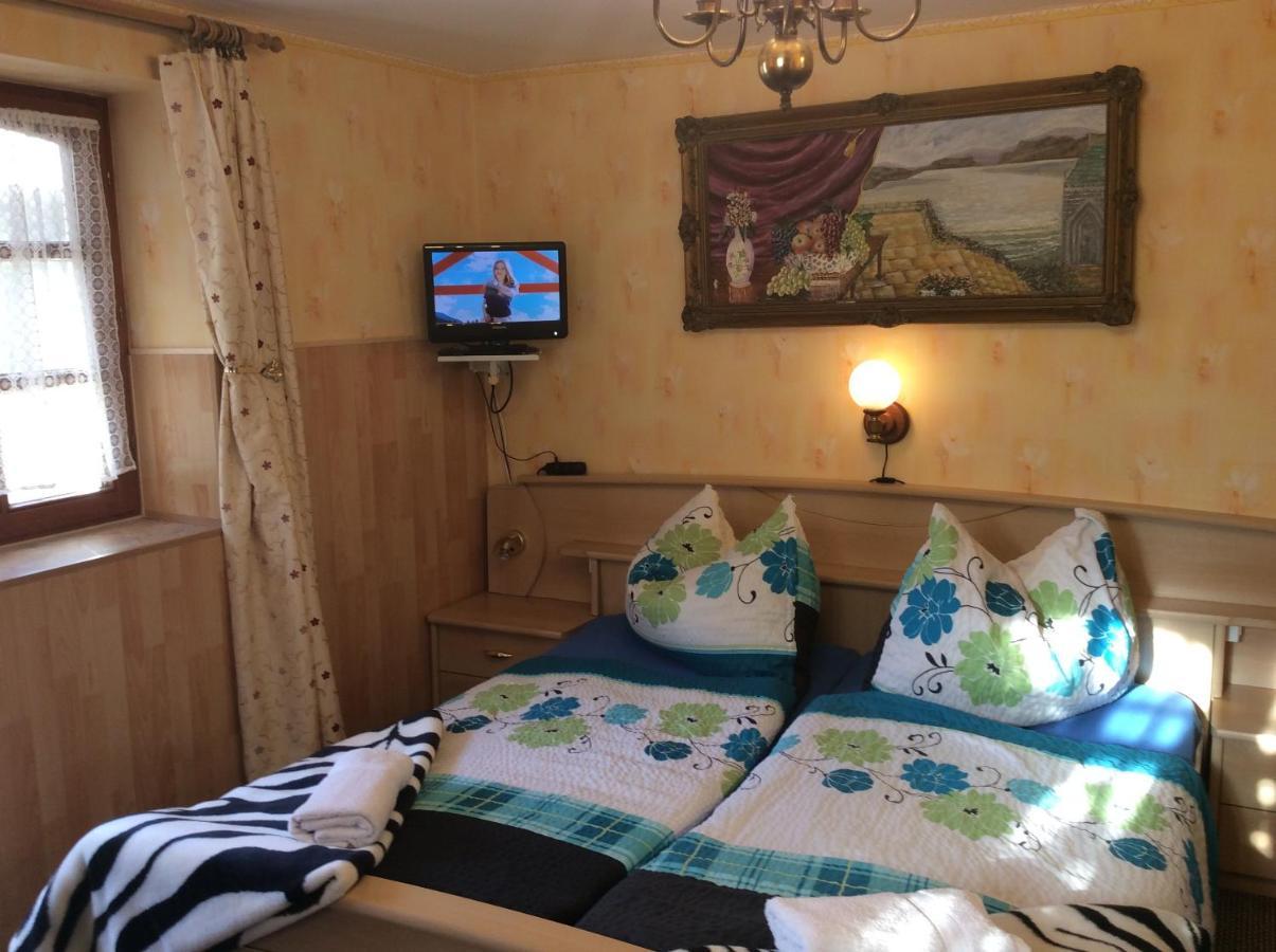 Ilona Kis Kastely Panzio Hotel Keszthely Luaran gambar