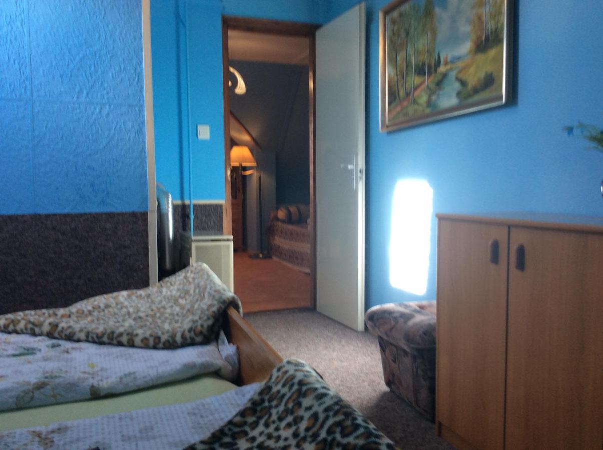 Ilona Kis Kastely Panzio Hotel Keszthely Luaran gambar