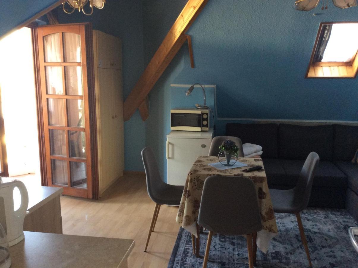 Ilona Kis Kastely Panzio Hotel Keszthely Luaran gambar