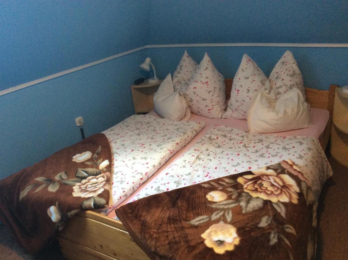 Ilona Kis Kastely Panzio Hotel Keszthely Luaran gambar