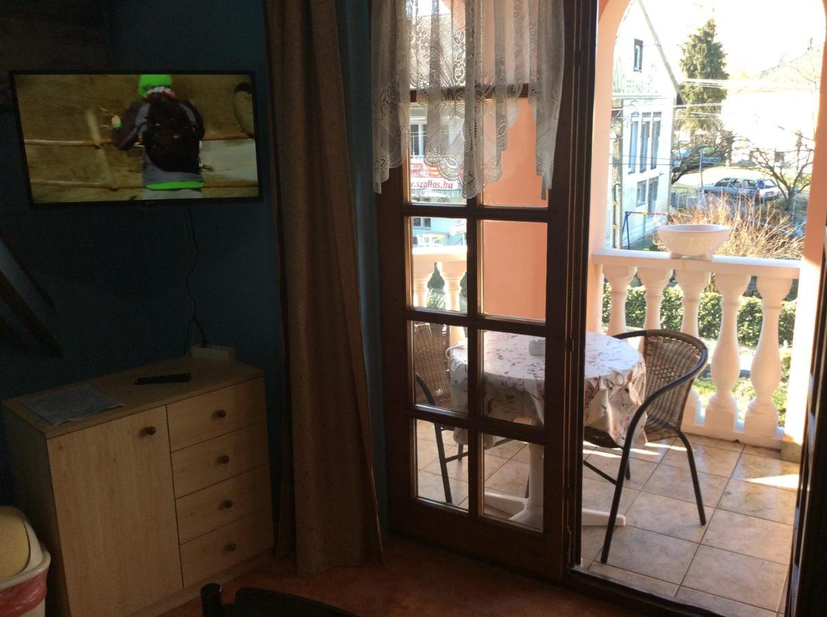 Ilona Kis Kastely Panzio Hotel Keszthely Luaran gambar