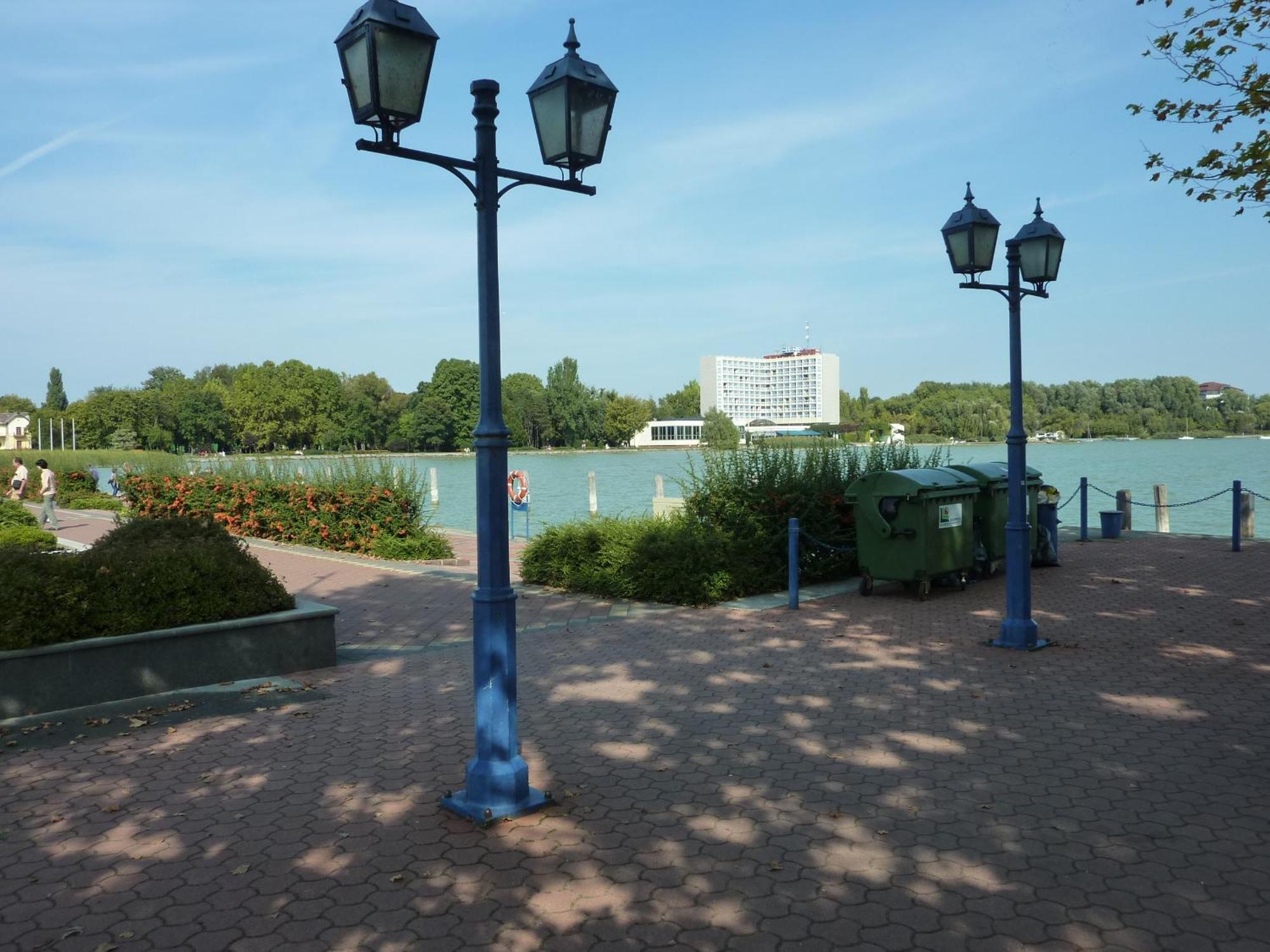 Ilona Kis Kastely Panzio Hotel Keszthely Luaran gambar