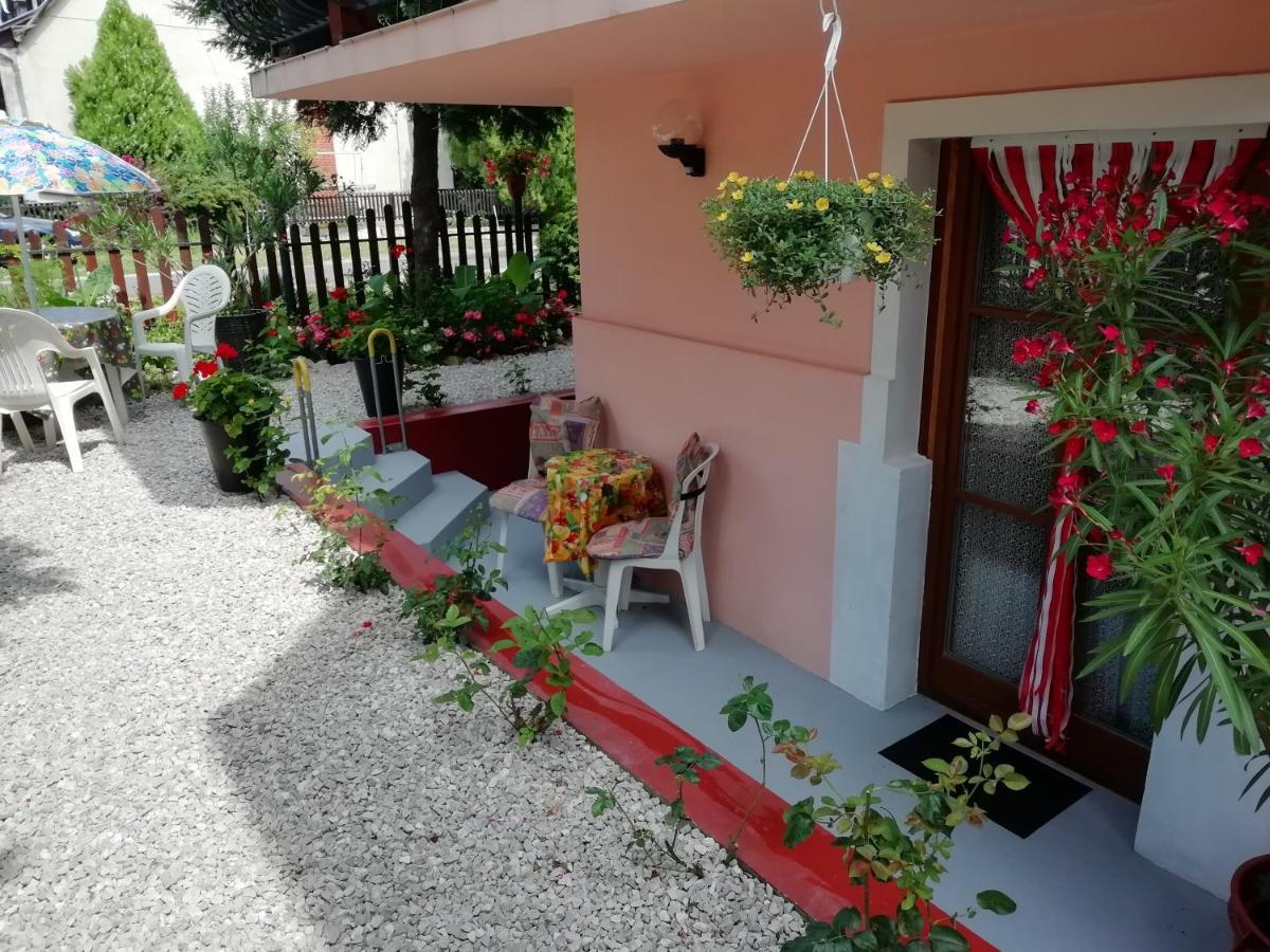 Ilona Kis Kastely Panzio Hotel Keszthely Luaran gambar